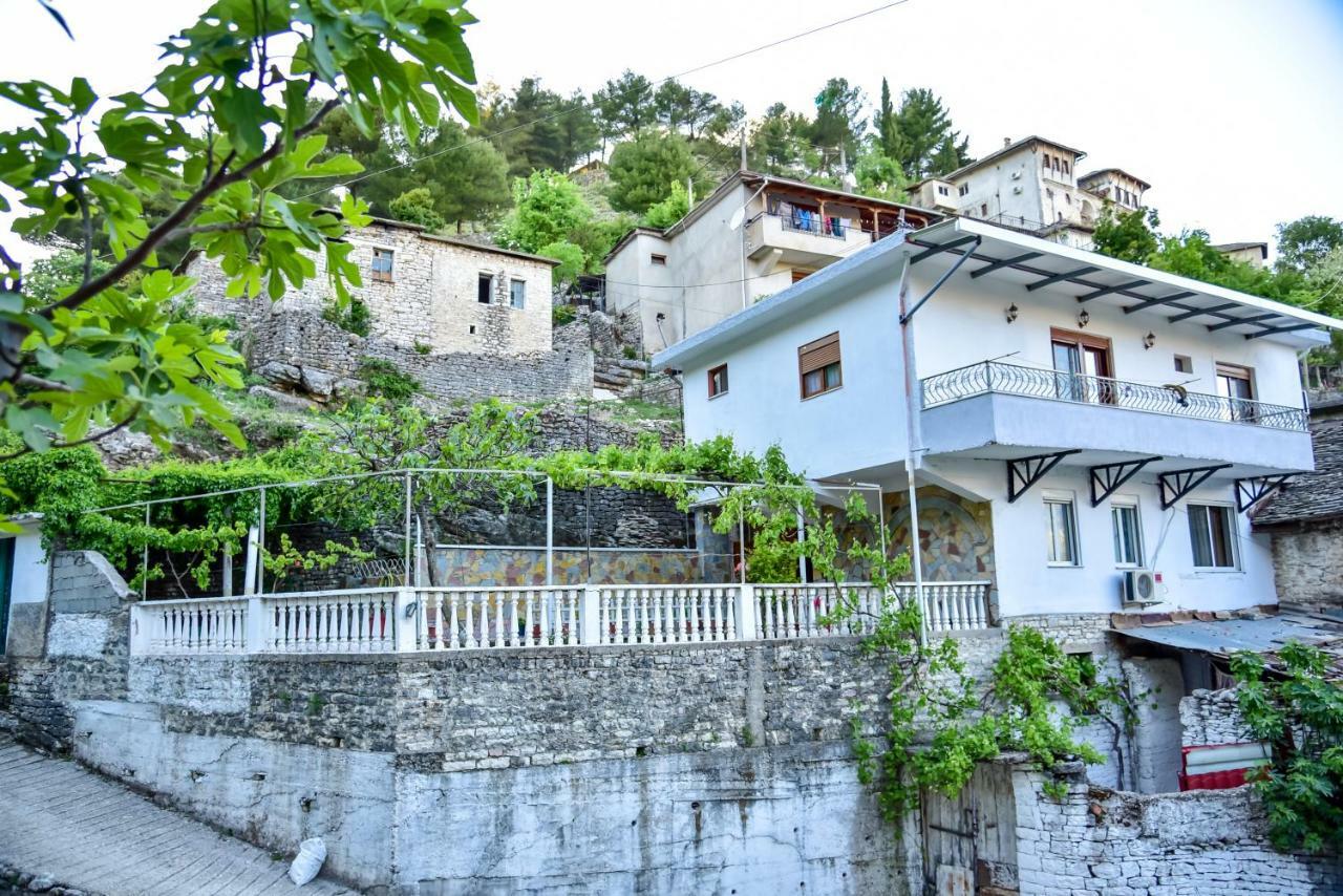 Gjirokastër Grandma'S Home المظهر الخارجي الصورة